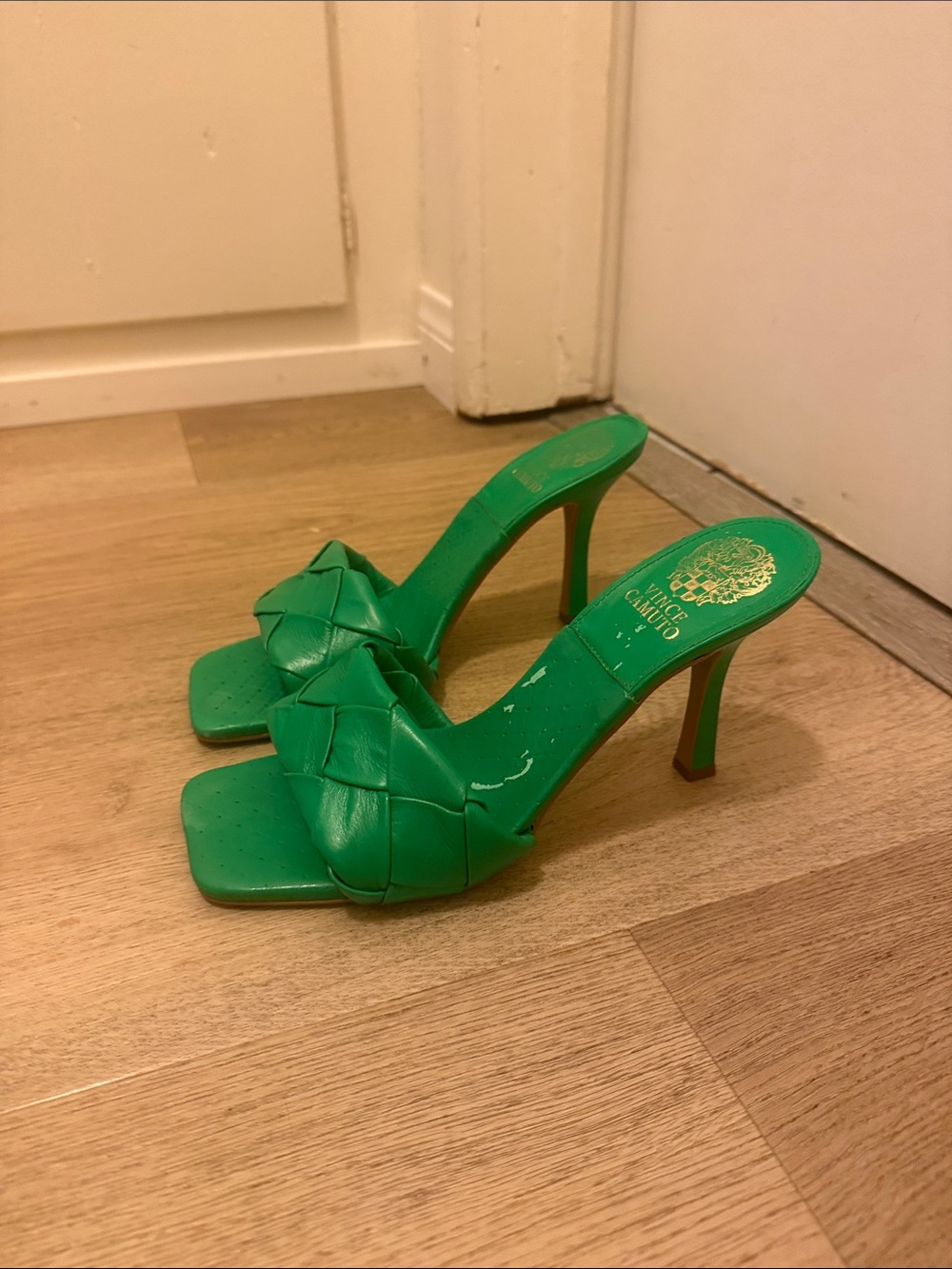 Vince Camuto Emerald Woven Slide Mules - Picture 3 of 3